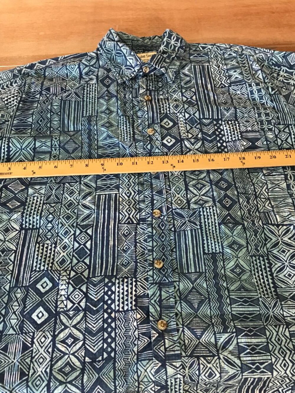 Cooke Street Hawaiian Shirt Men L Black Geometric Tribal Button Up Pocket 19355 - Picture 7 of 11